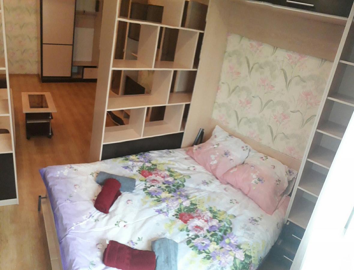 Apartment Tverichanka On Khromova 25 Екстериор снимка